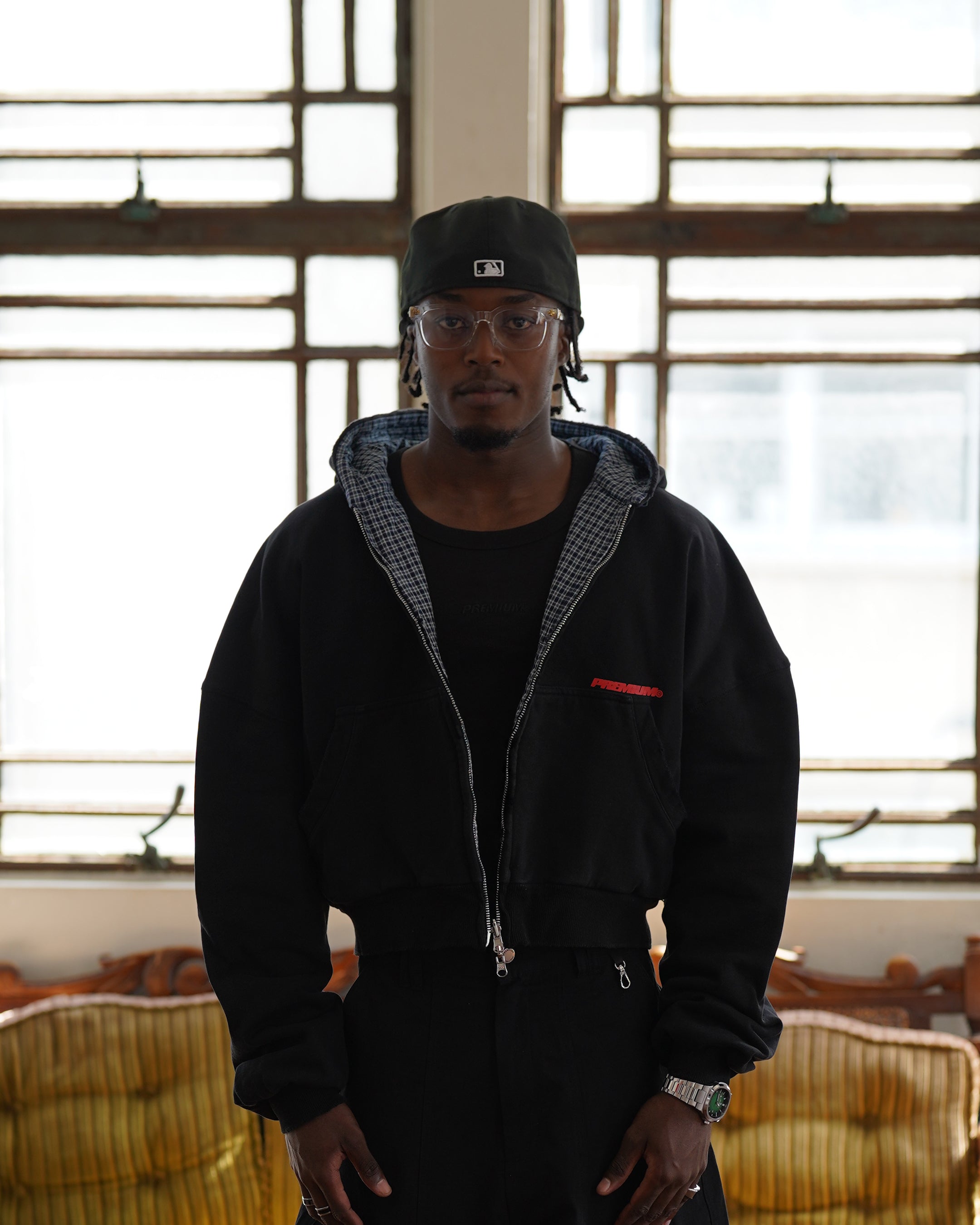 UNIFORM Reversible Hoodie (Black)