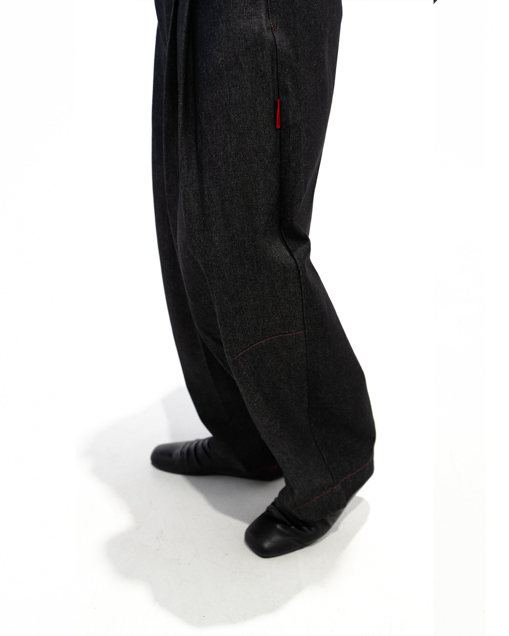 SHIBUYA Pleated Raw Denim (Carbon)