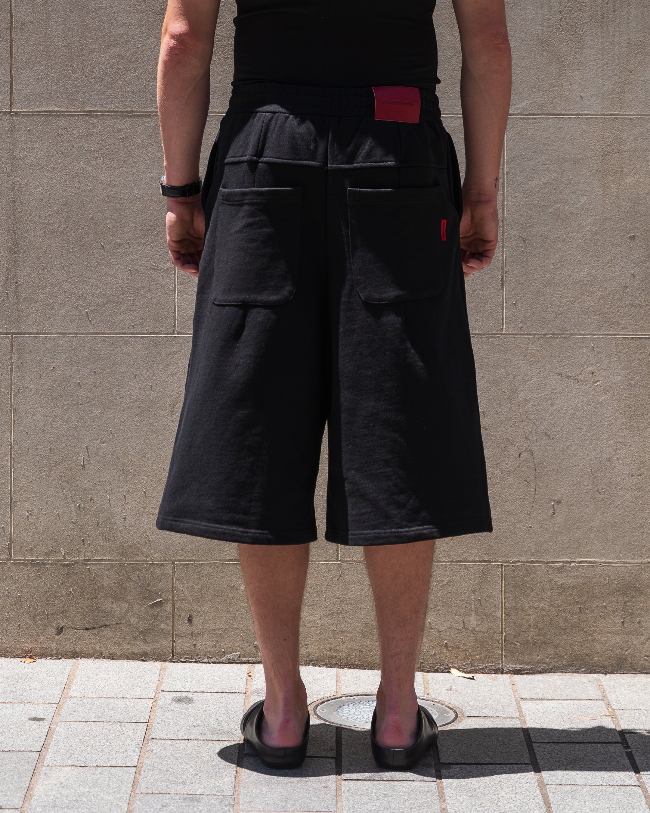 UNIFORM Sweat Short (Black)