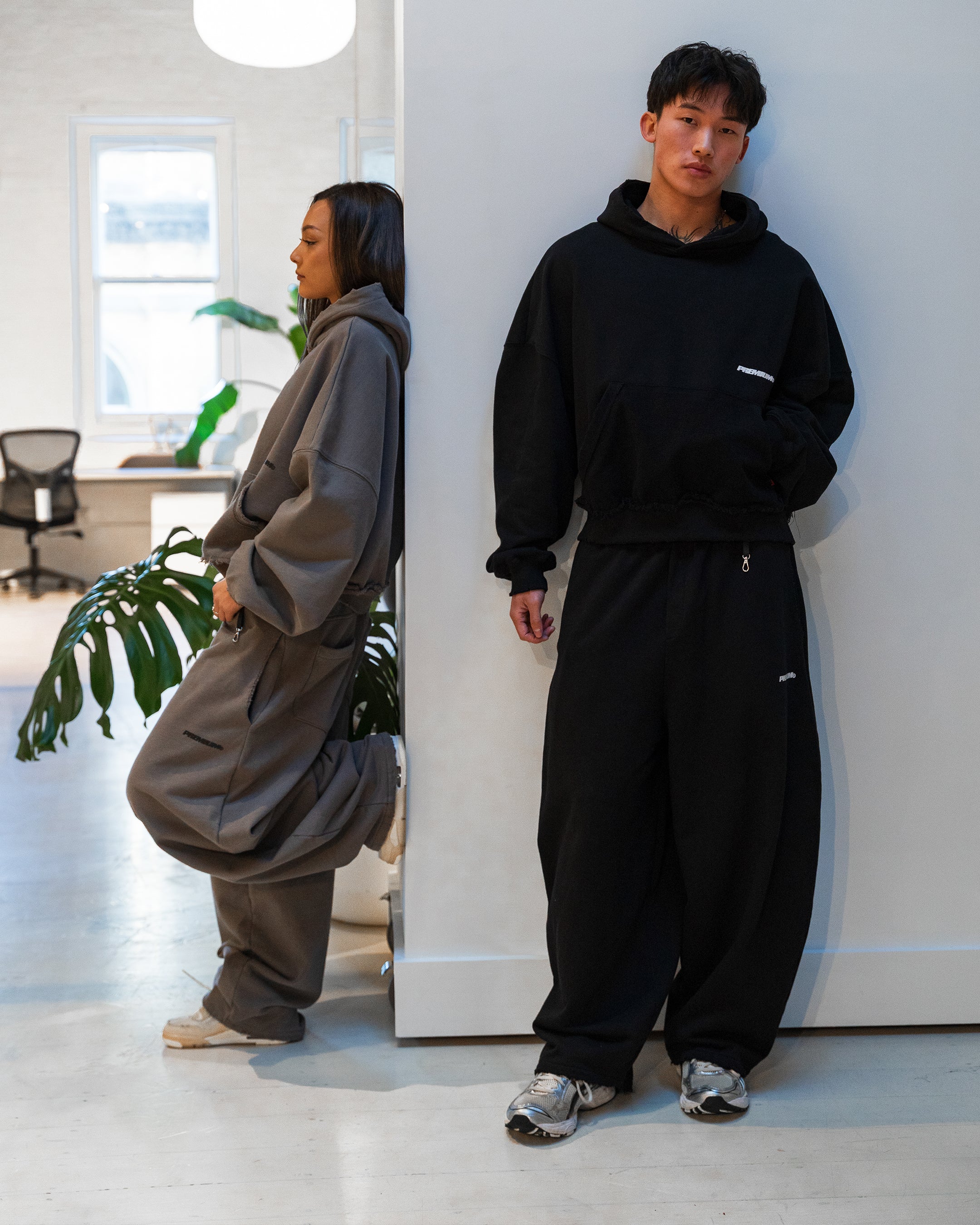 UNIFORM Sweats (Concrete)