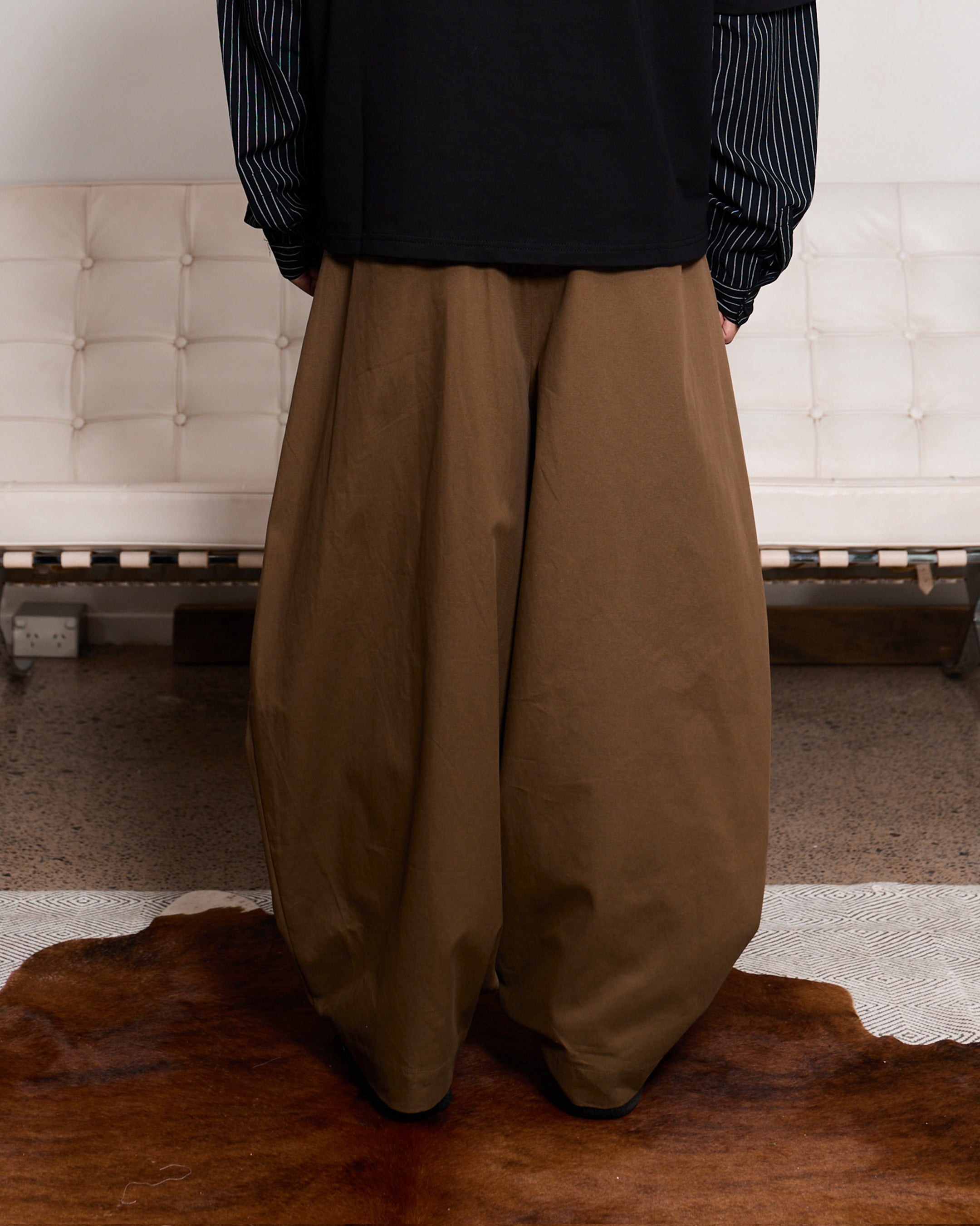 SHIBUYA Pleated Trouser (Olive Brown)
