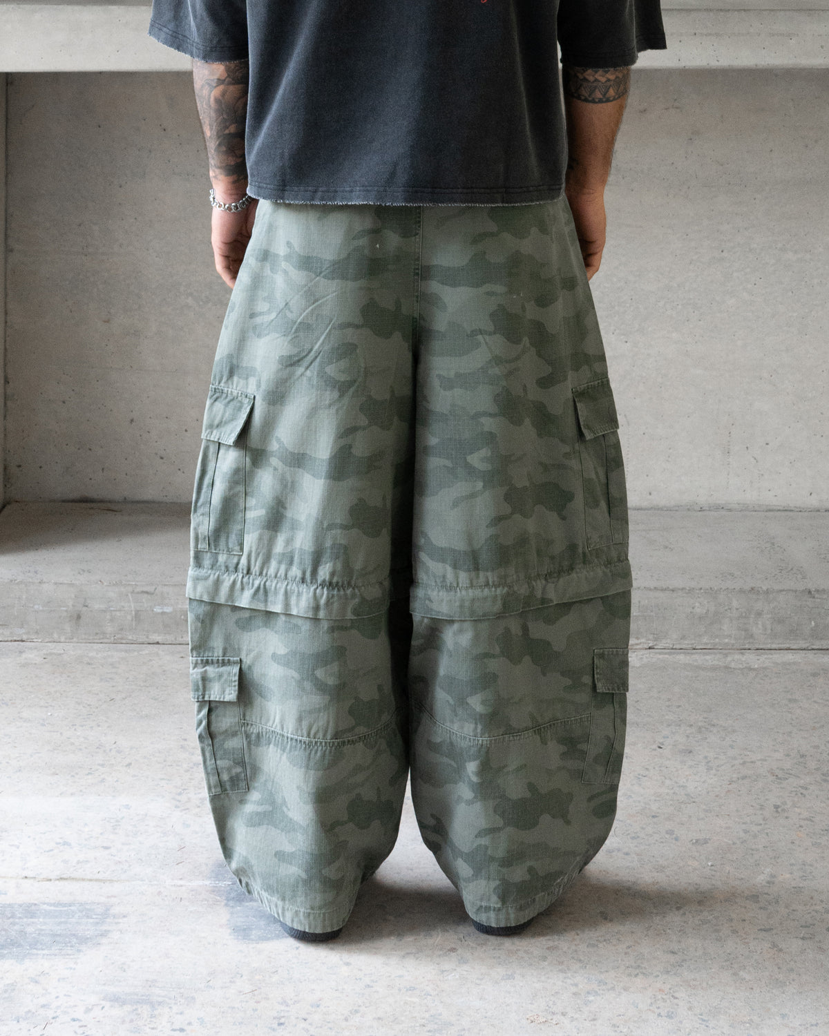 UTILITY Cargo Pant (Vintage Camo)