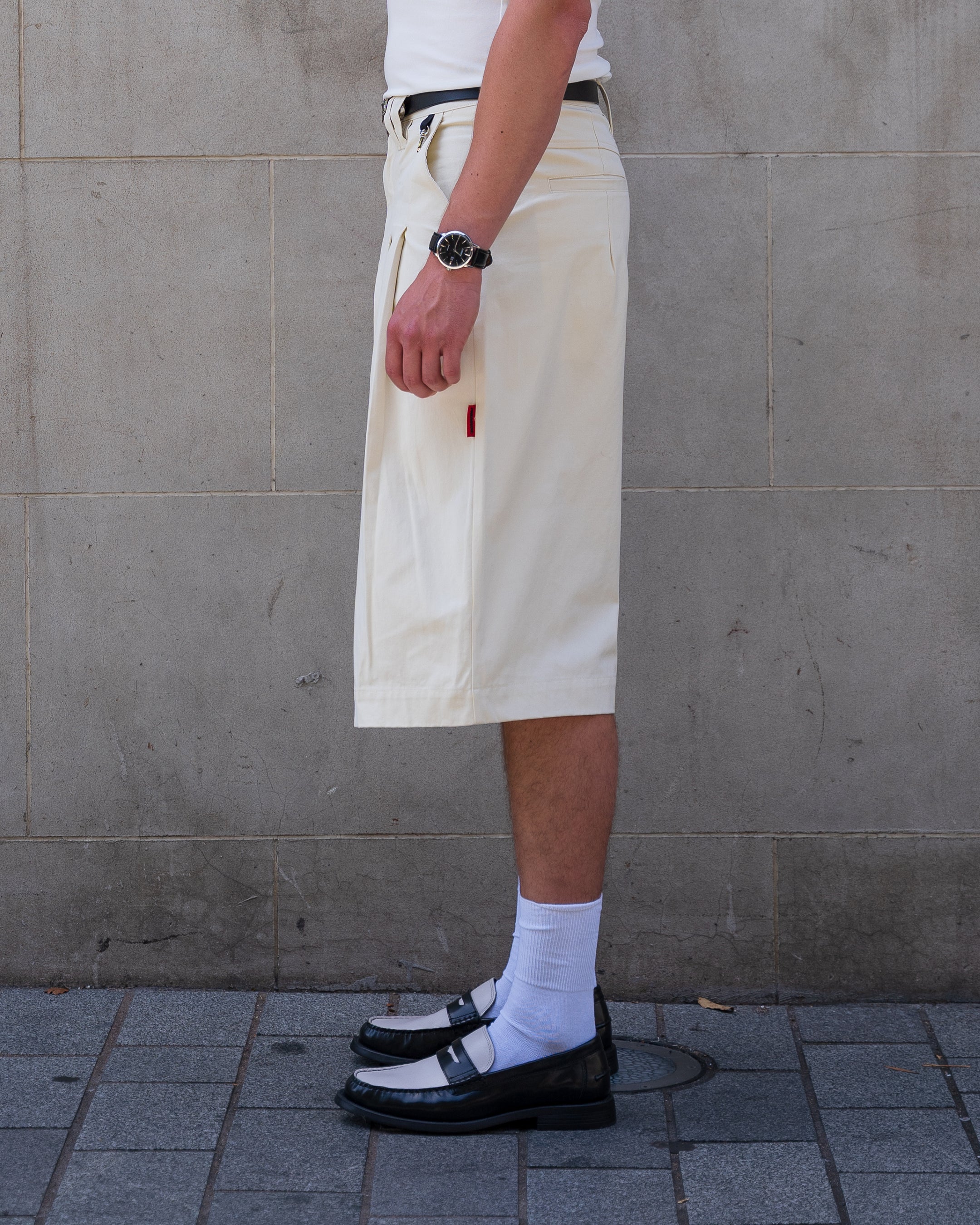 SHIBUYA Pleated Short (Cream)