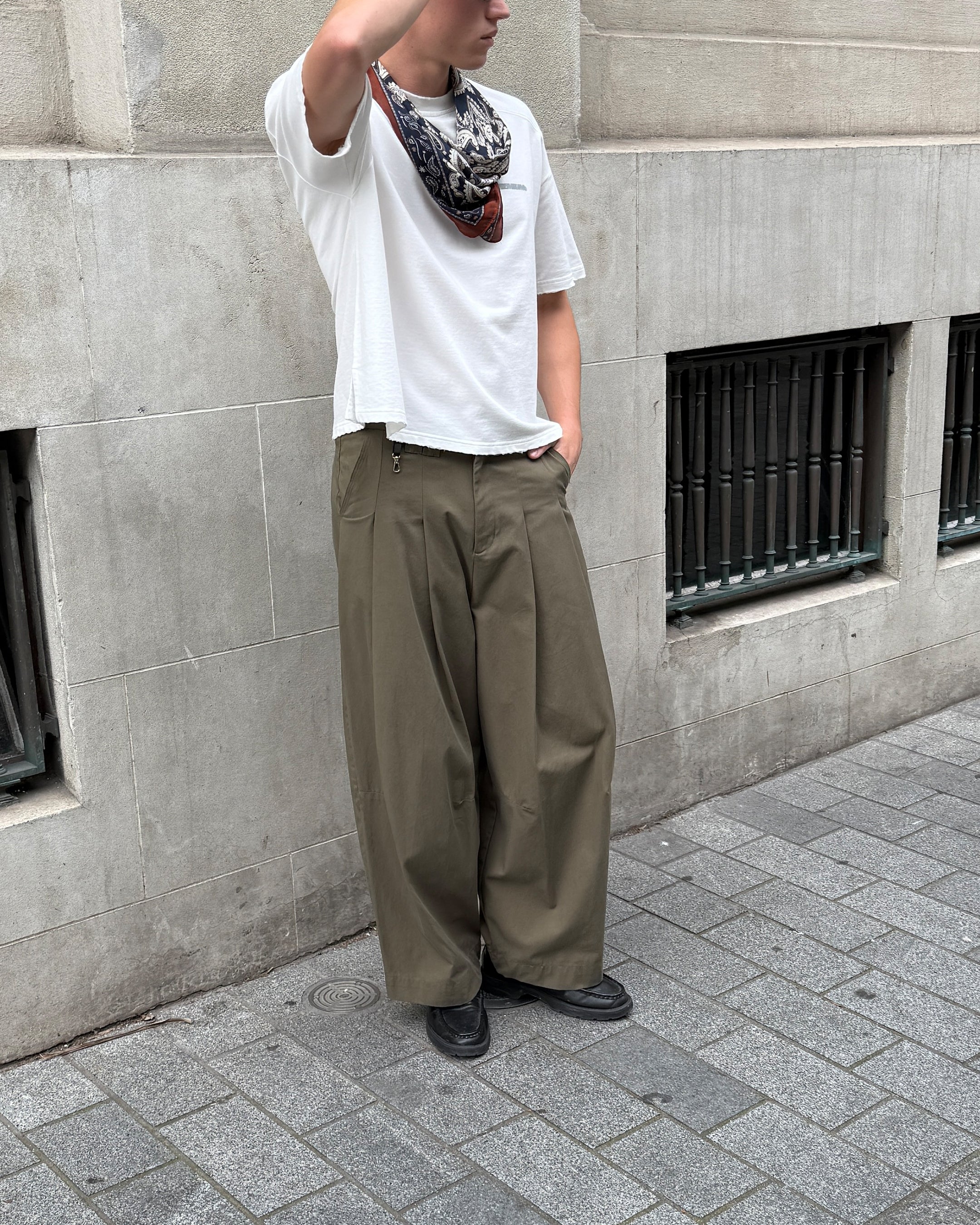 SHIBUYA Pleated Trouser (Khaki)